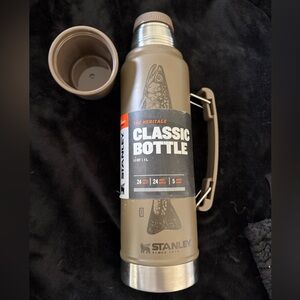 Stanley Heritage Classic Stainless Steel Bottle - Brook Trout